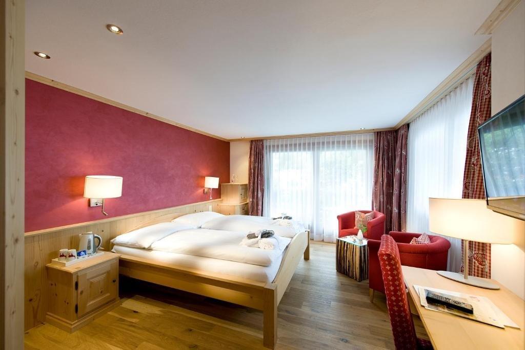 Hotel Alpina Klosters-Serneus Extérieur photo